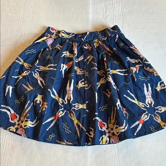 ModCloth Women's Synchronized Swimmers 100% Cotton Skirt with Pockets - Picture 6 of 14